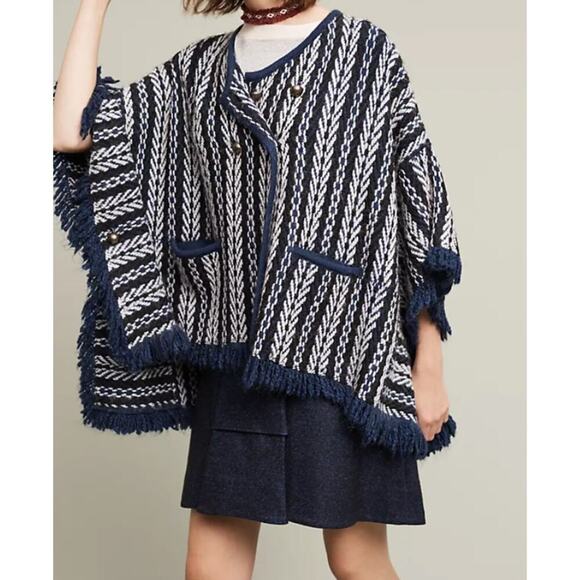 Sleeping on Snow ONE SIZE Tajo Jacquard Poncho Navy Cream GORGEOUS - Picture 1 of 8